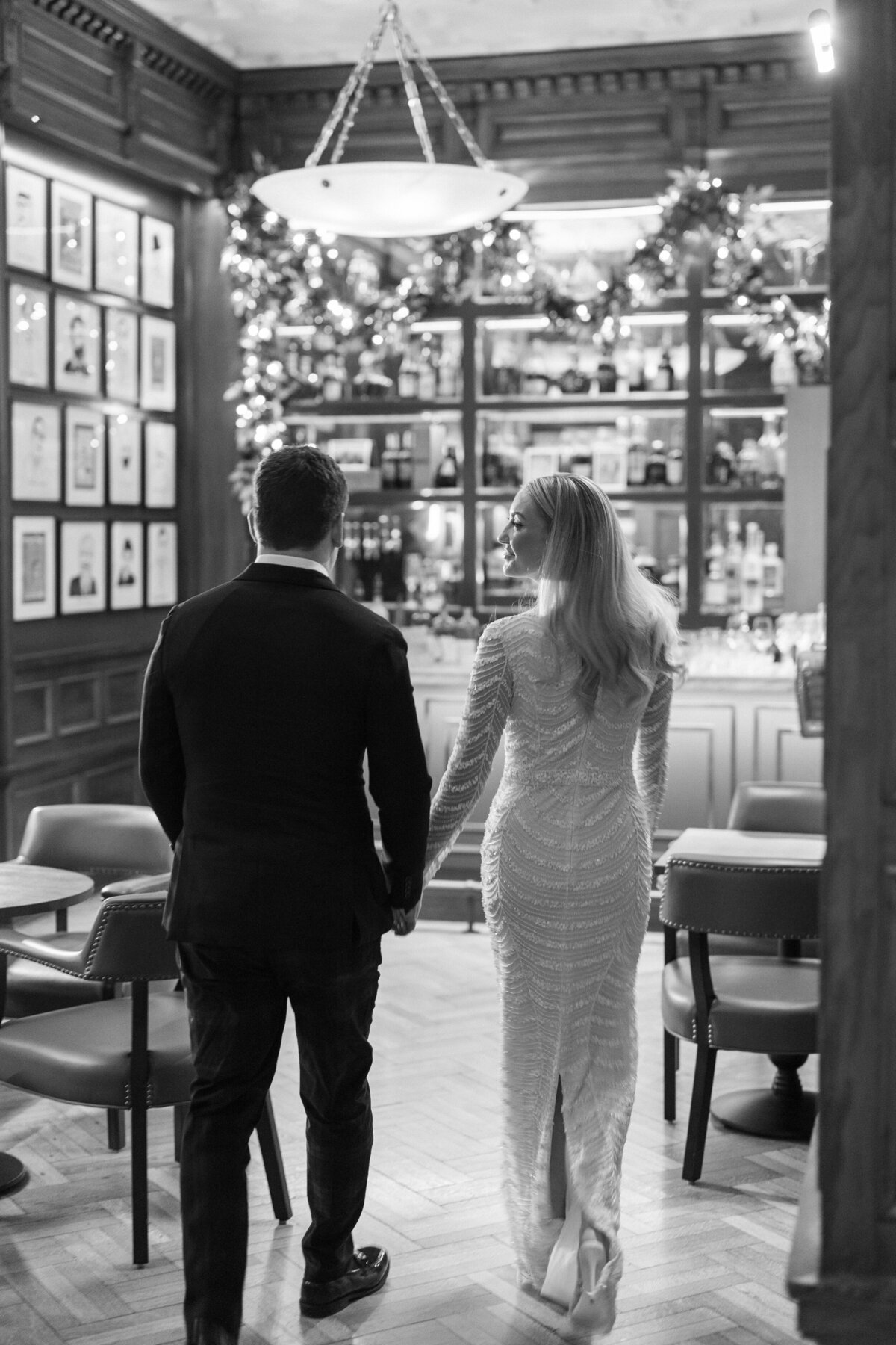 chicago-luxury-winter-wedding-at-old-st-pats-42