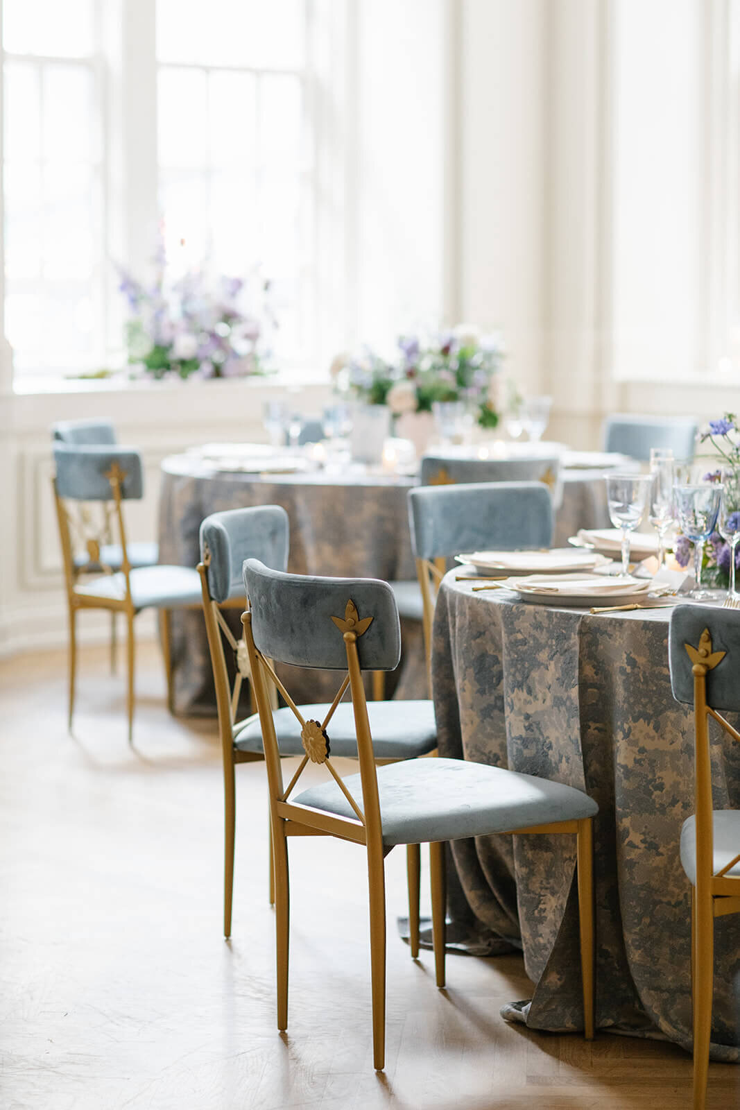 15.nashville-welcome-party-noelle-hotel-blue-and-lavender-modern-vintage-events