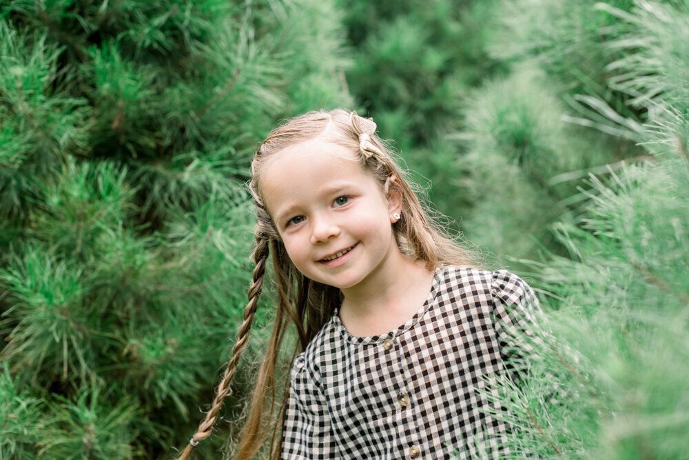 Tree Farm-Orange County Holiday Mini Session-098