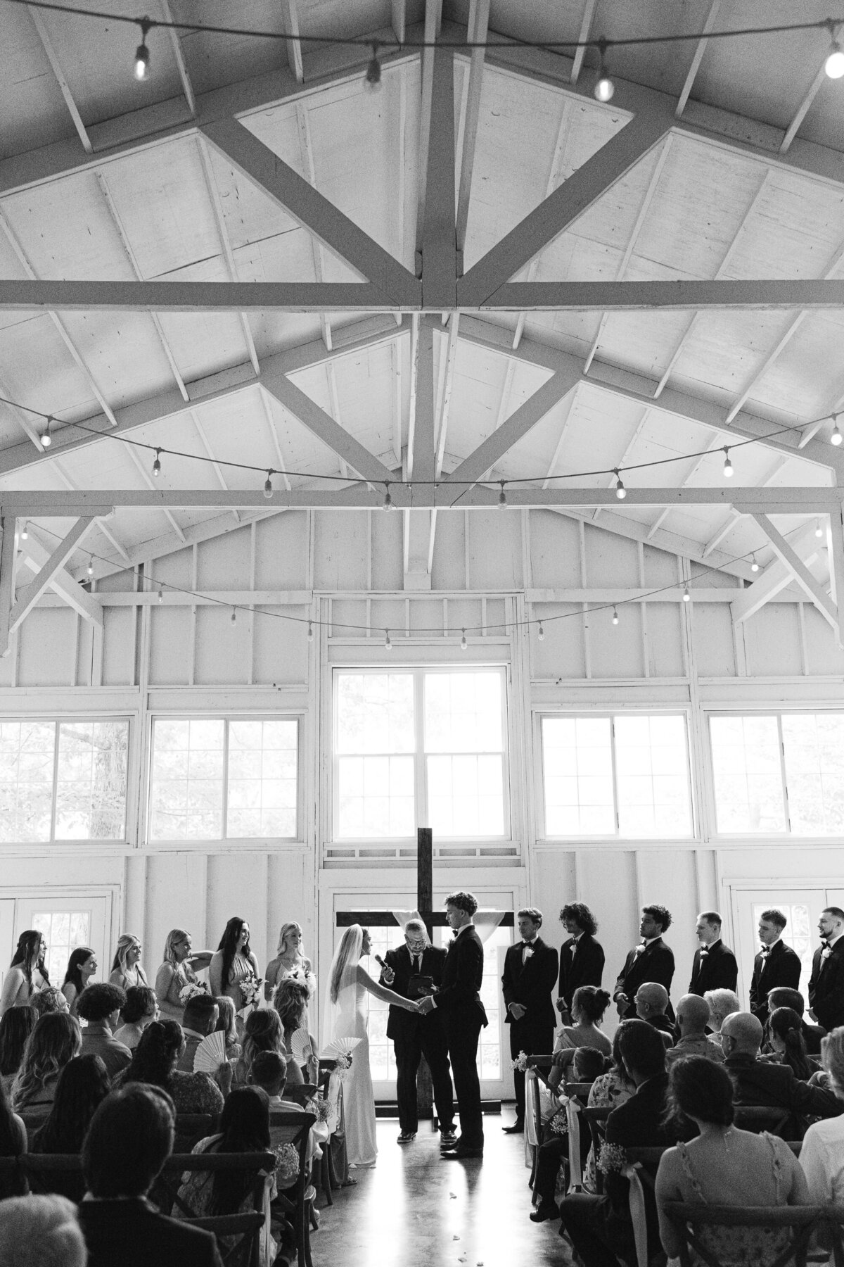 brittany-pannebaker-tampa-florida-destination-wedding-photographer-wedding-gracie-and-taelon-arkansas-401