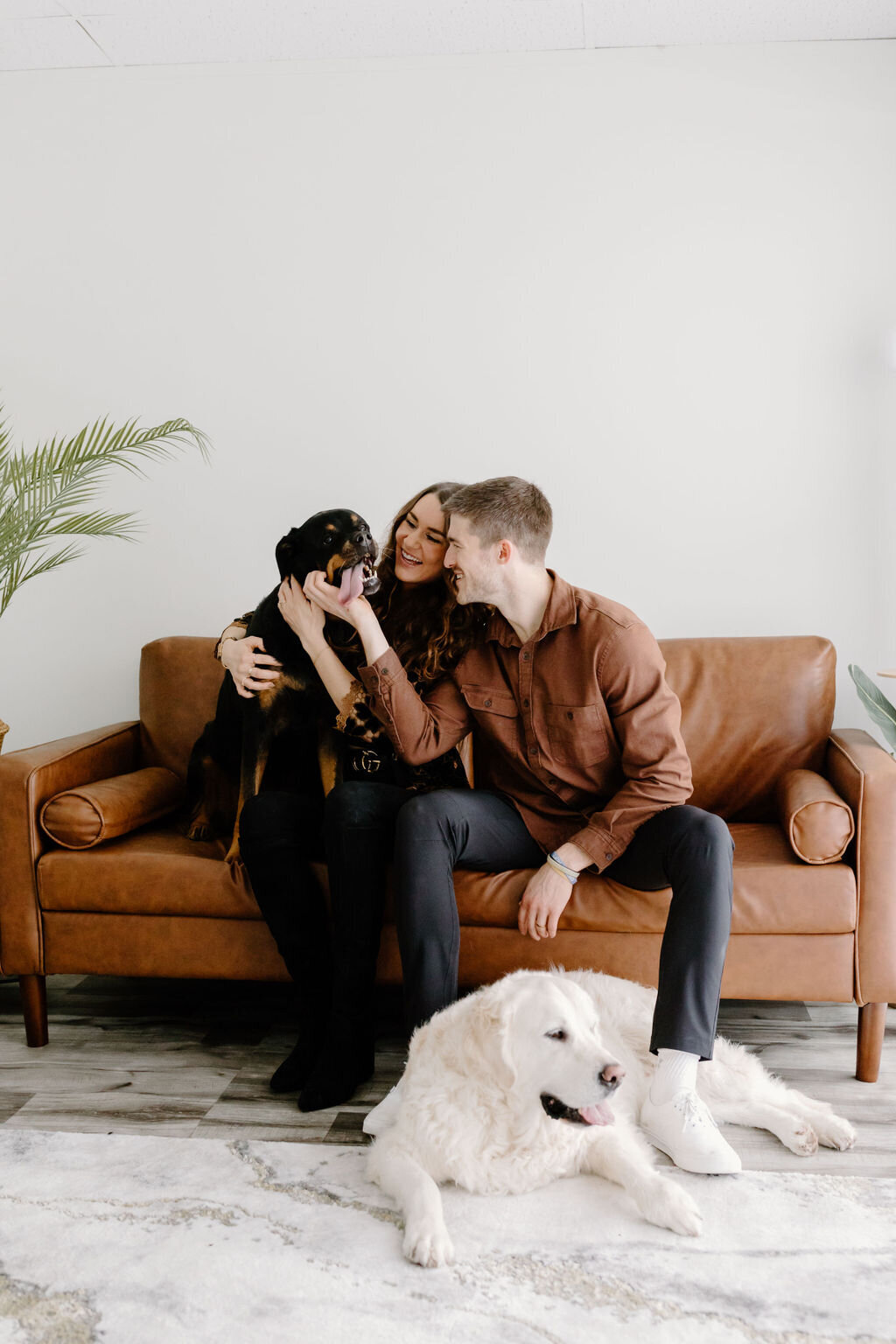 christina_ney_photography_wedding_engagement_lifestyle_photographer_dubuque_iowa_wedding_planning_assistance_adventurous_bold_laidback Family Photography15