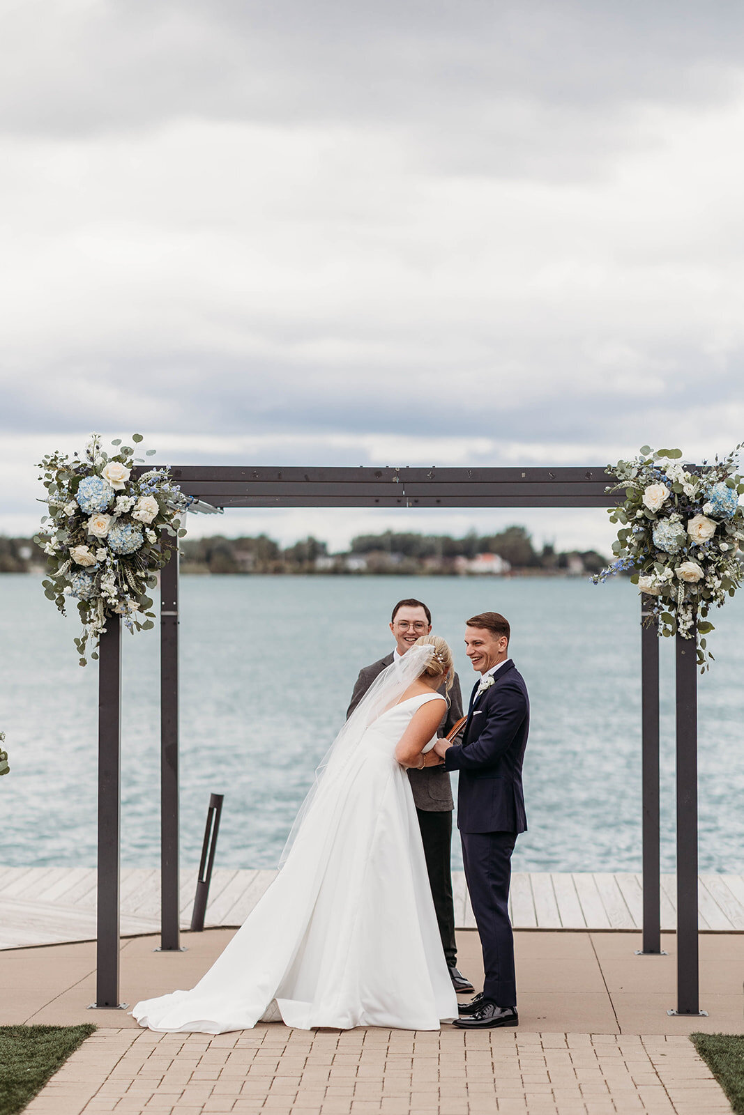 Saint Clair Inn Wedding Michigan Photographer K. E. Rogers Photography-93