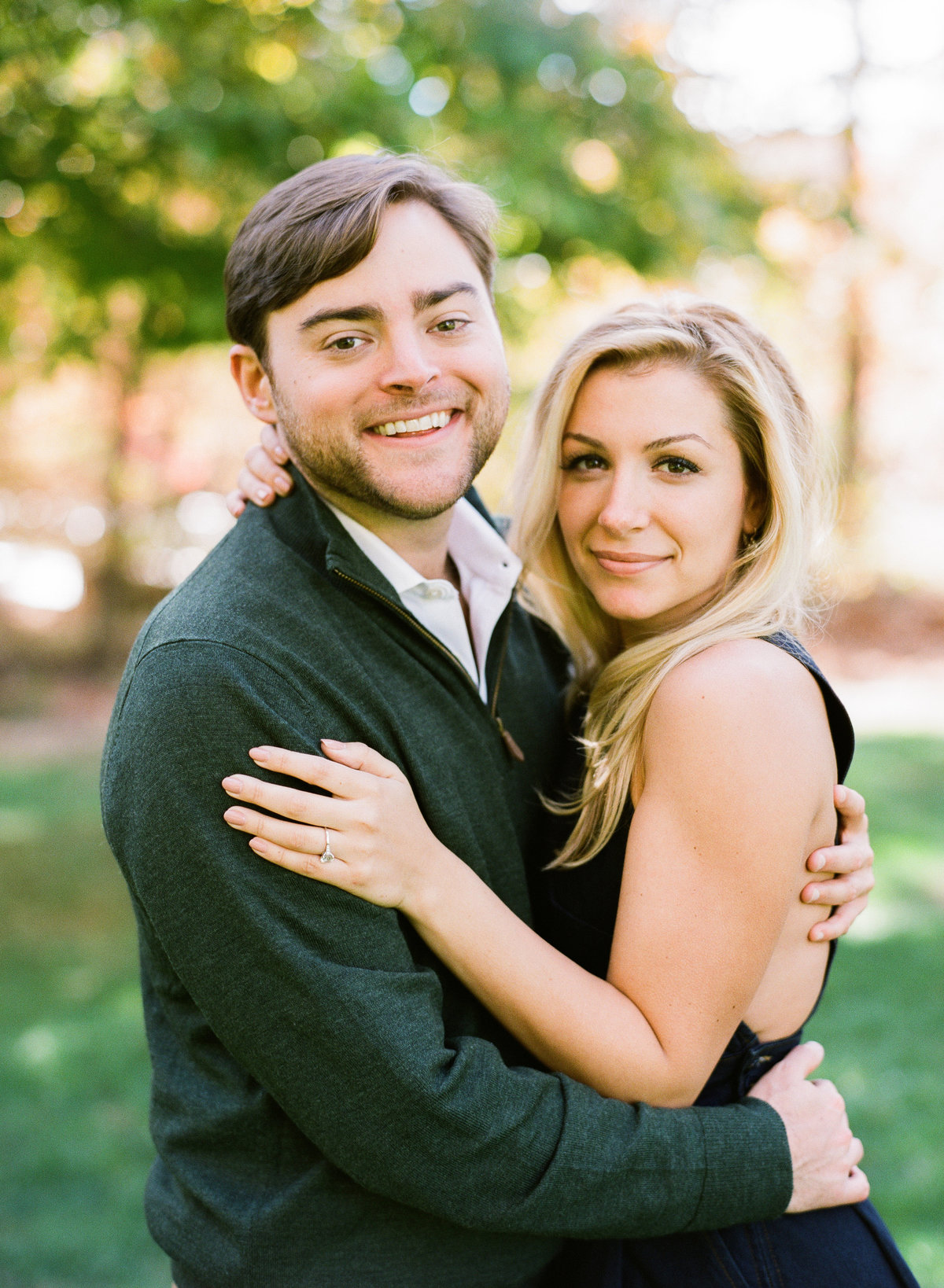 Roxanne & Brendan-Engagement-LindsayMaddenPhotography-26