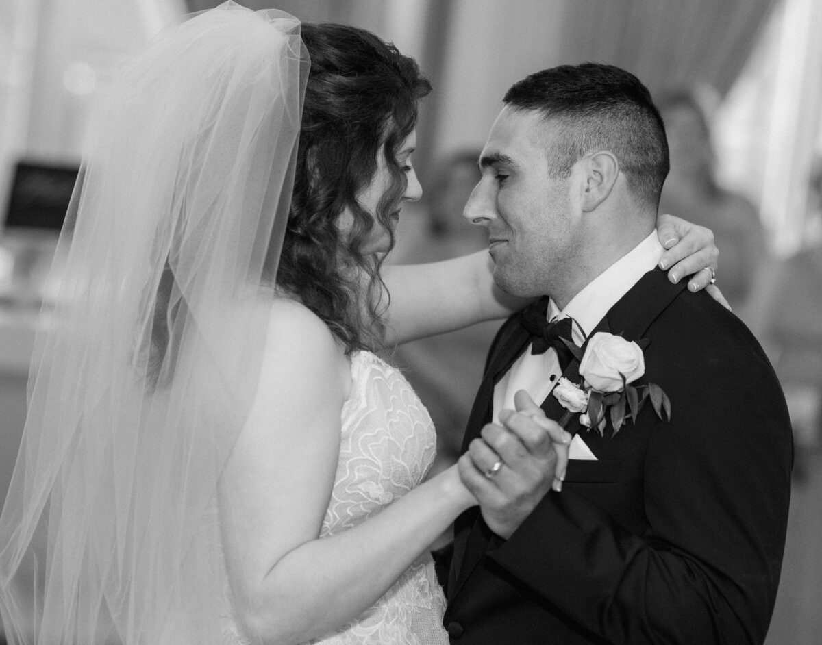 AllieVinnyOmniParkerHouseBostonEditorialWeddingPhotographerTruetoColor22025-120