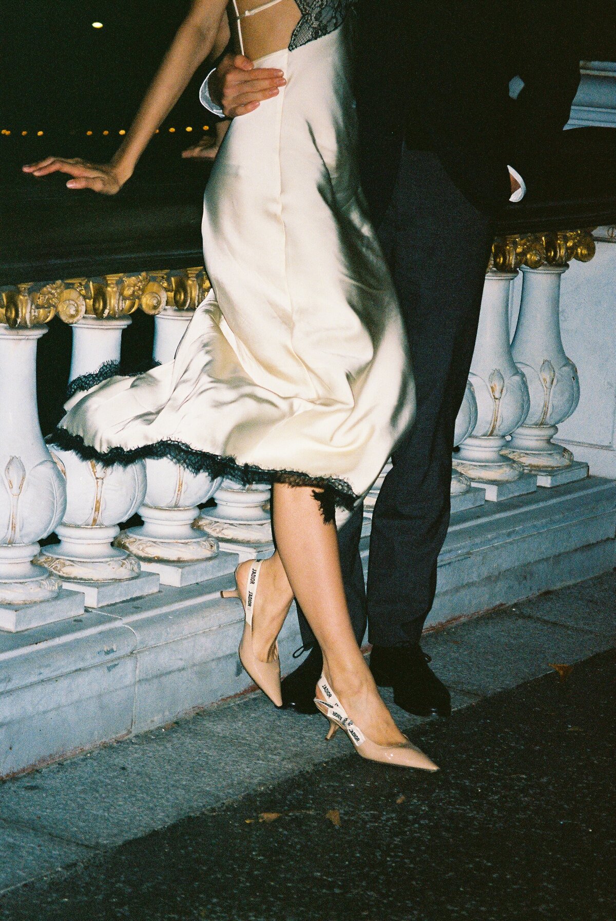 Paris-Rehearsal-dinner-Engagemen-Elopement-Larisa-Shorina-Weddings-17