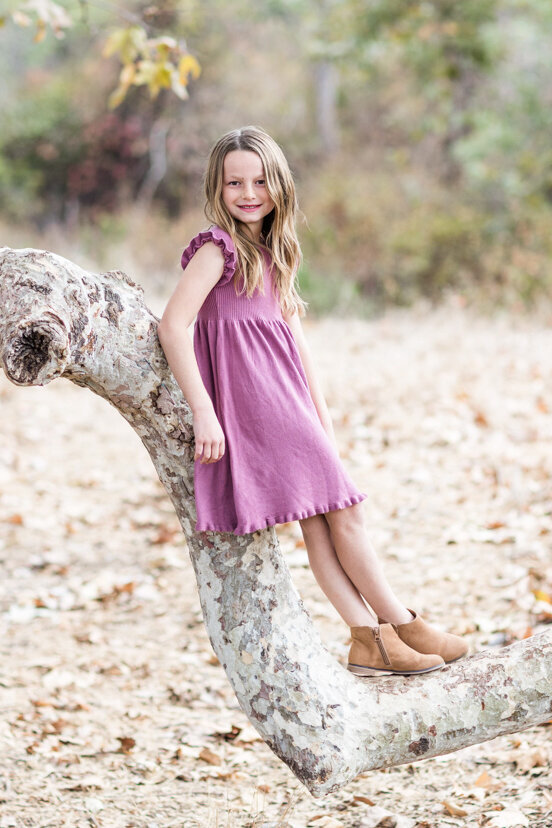 family-portrait-girl-in-tree-sweetwater-river-bridge-san-diego