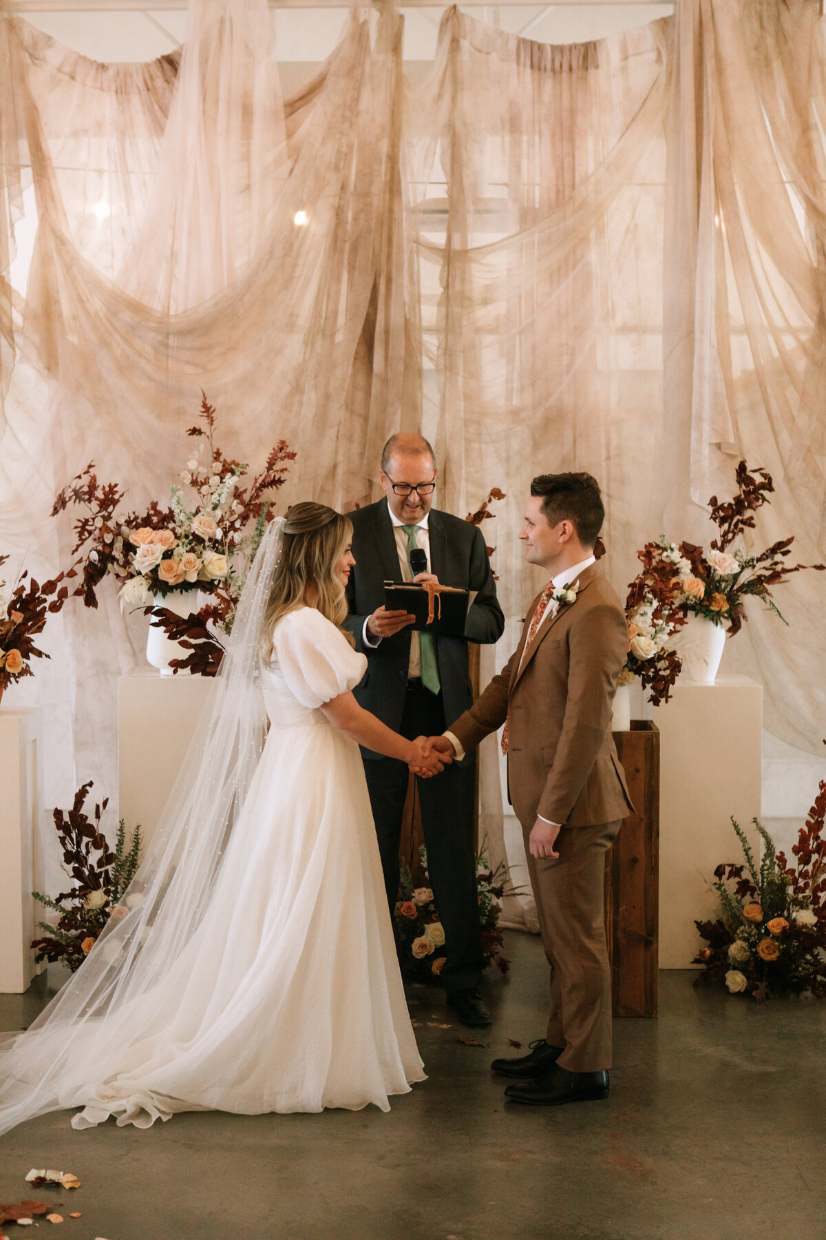 unique-fall-wedding-ceremony-design-calgary-alberta