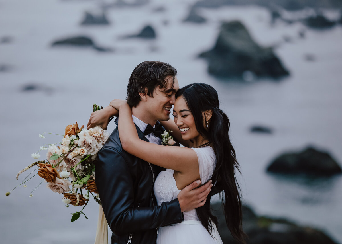 07312021_Chris+KaylaElopement_BodegaBayCA_AnjaJensenPhotography_180
