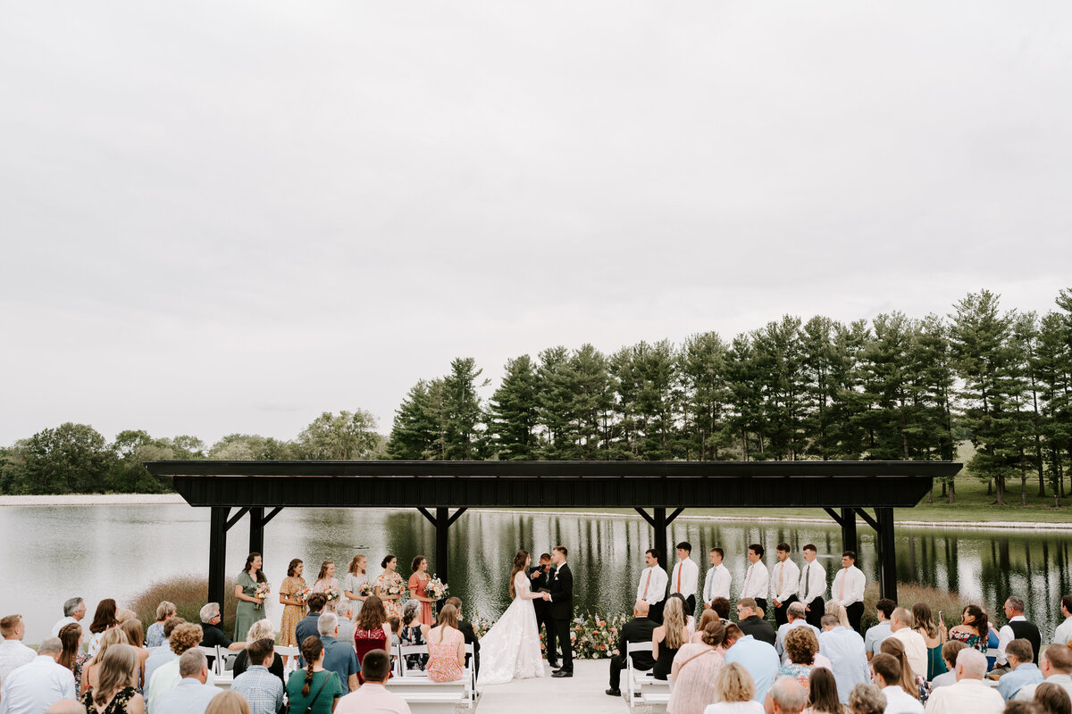 kraber-the-gathering-grounds-iowa-wedding-101