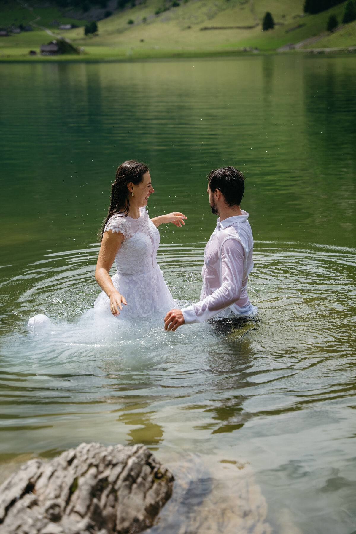 Adventure elopement in switzerland