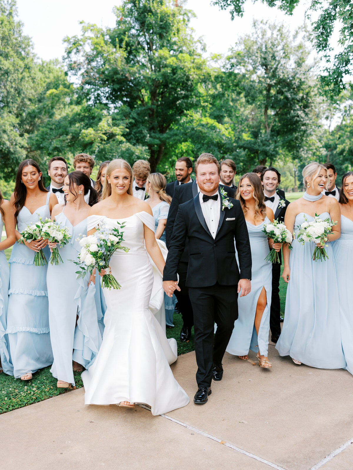 Arkansas Inn at Carnall Hall Wedding | Shalae Byrd-34
