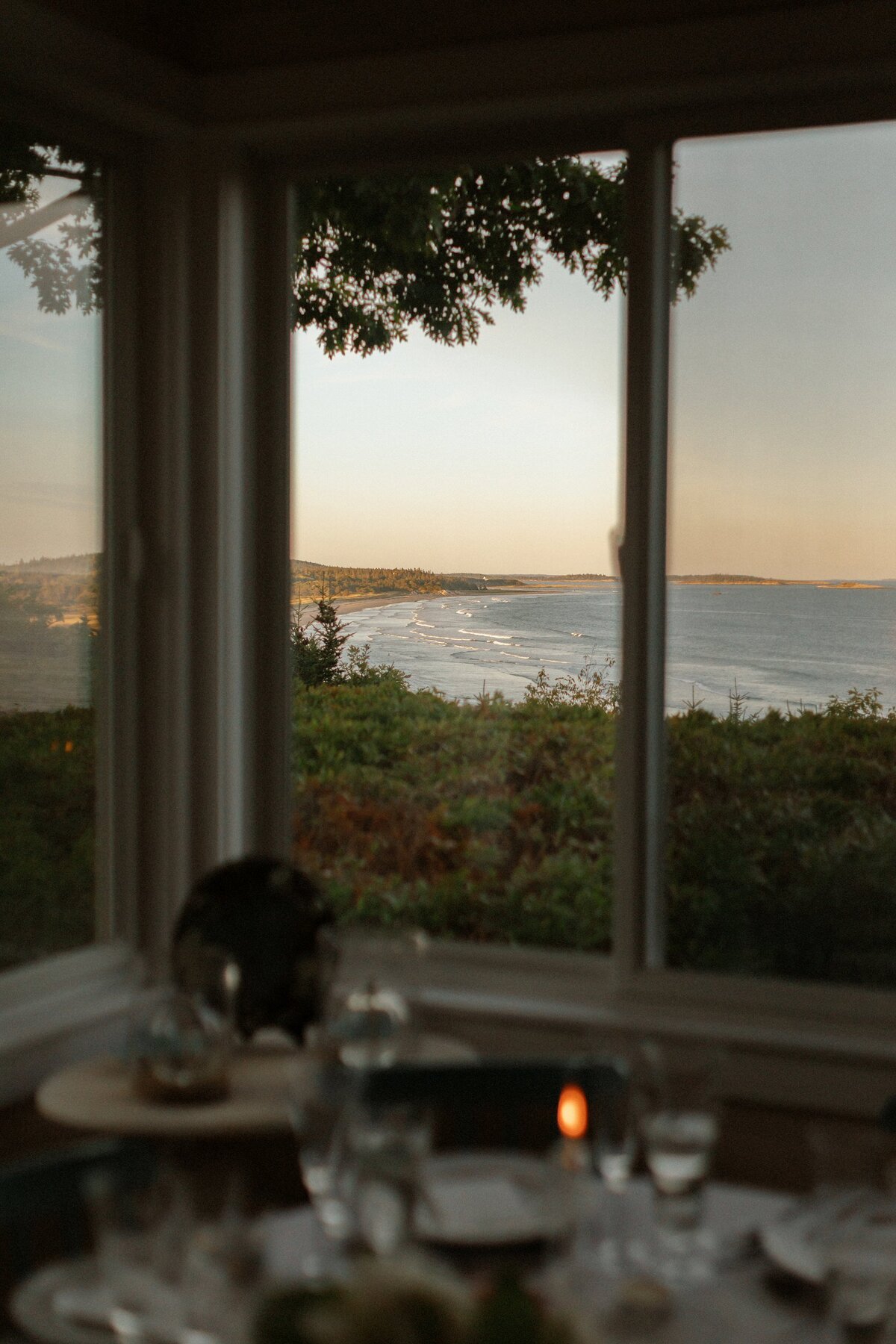 Private_Estate_Maine_Coastal_Wedding_LevKuperman_016