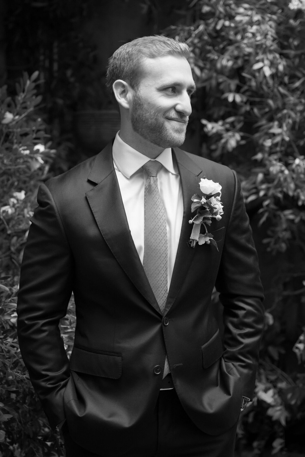 Groom Portrait by Lisa Blanche Photography