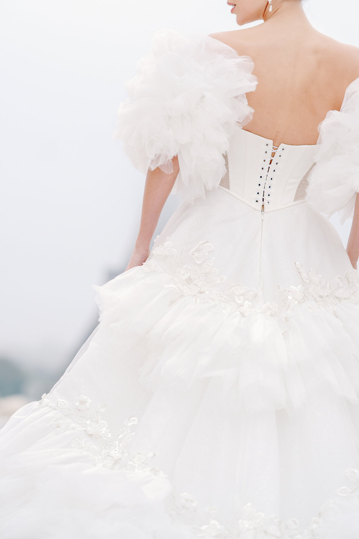 Bridal session in Paris photographed by Paris wedding photographer