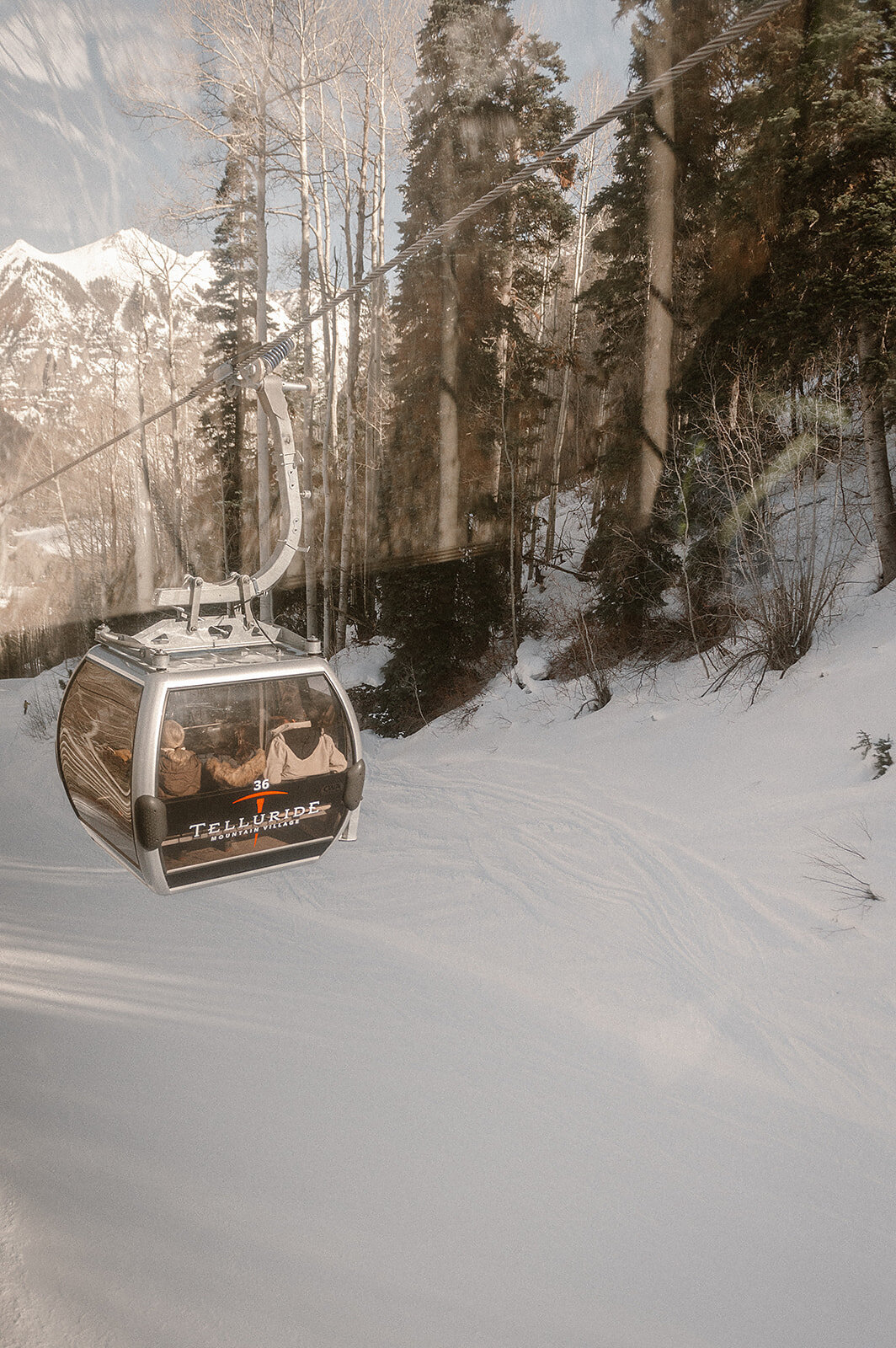 Winter_Engagement_Telluride_Proposal_San_Sophia_Overlook_AshleyJoycePhotography2