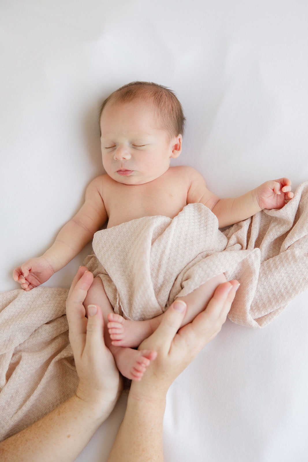 Baumgardner_Newborn_010_websize