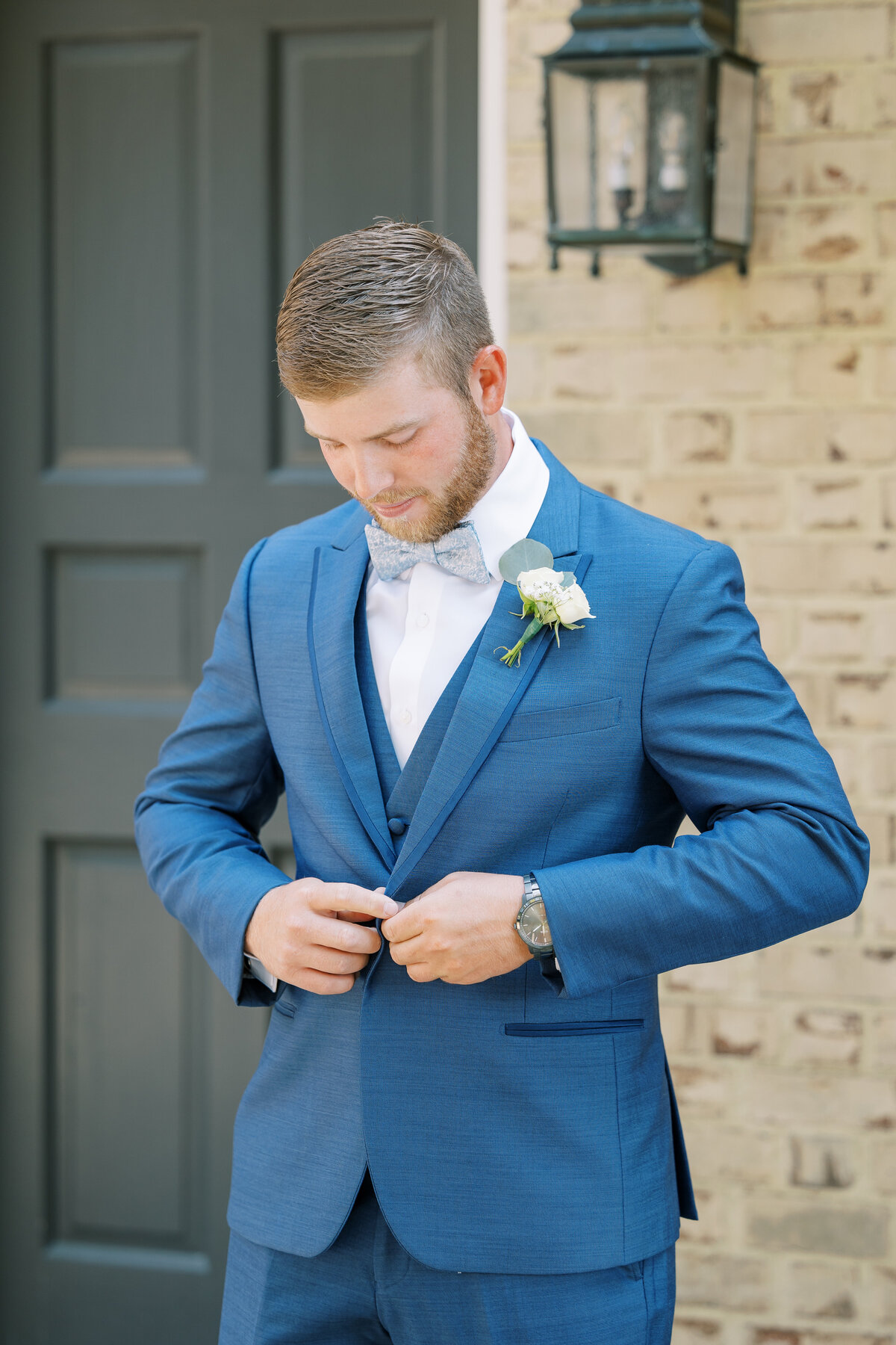 Cora+Cameron.WeddingSneaks-10