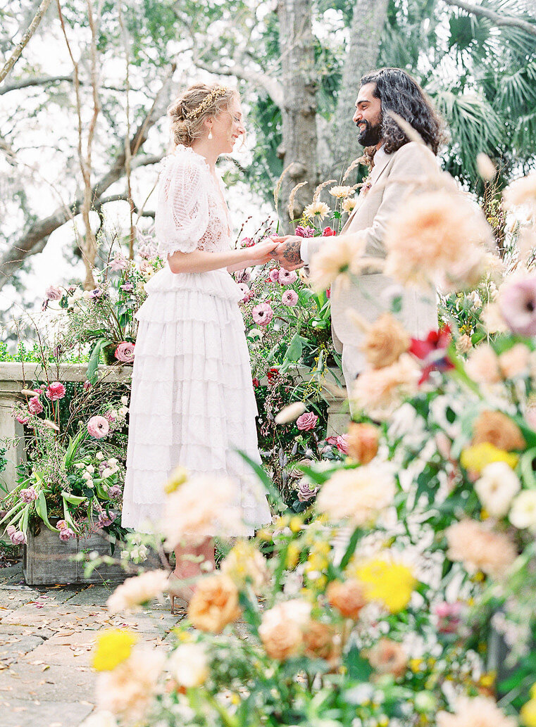 custom-florals-french-chic-wedding