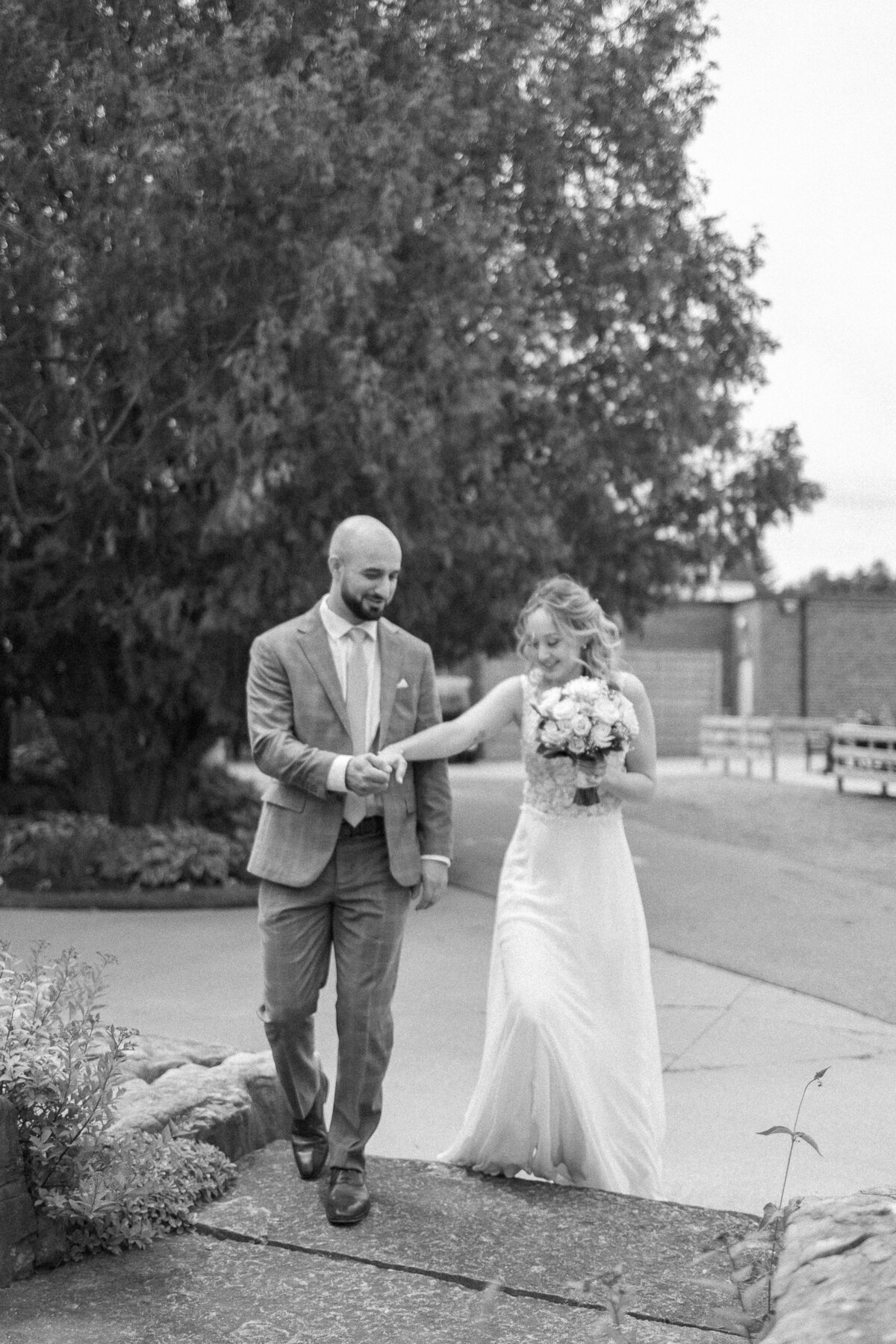 Bride + Groom Portraits-46
