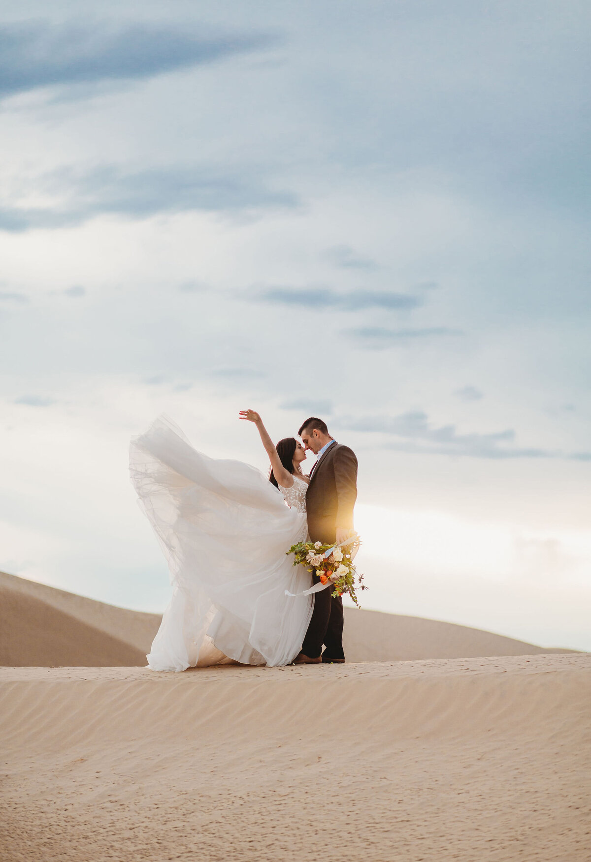 sand-dunes-utah-bridals