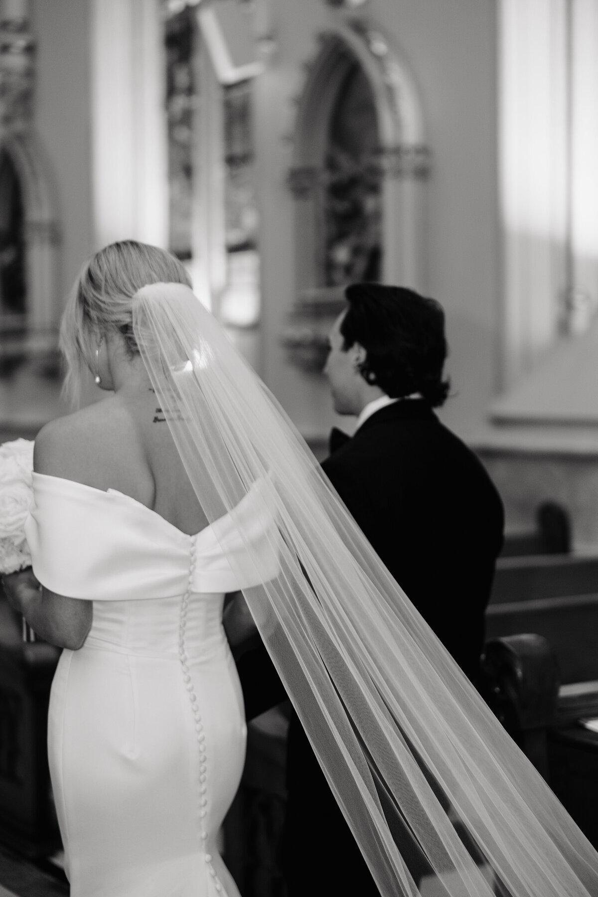 Classy-Buffalo-Timeless-Wedding-2