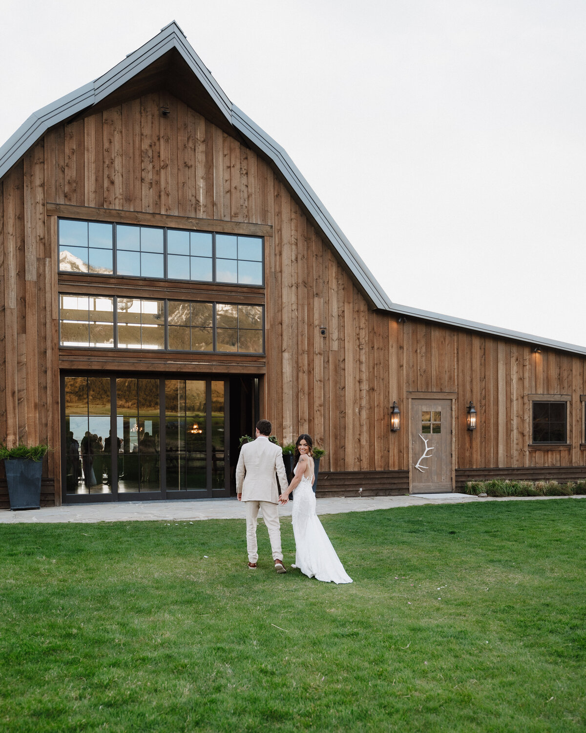 S&B_Wedding_Savanna-39