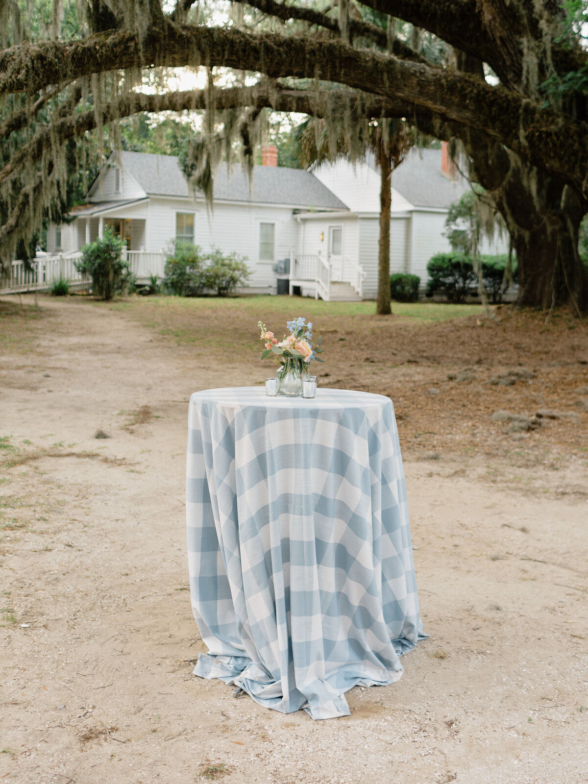 Coastal Blue & White Wedding Flowers at The Coastal Discovery Museum Hilton Head Island, Hilton Head Island, SC | Wedding and Event Florist | Amy Arrington Photography | Coastal Floral & Events