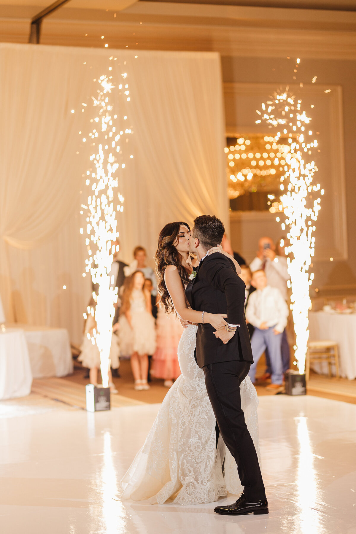 Lauren-Ashley-Studios-Chicago-Wedding-Photographer-Drury-Lane-Oakbrook-Cantigny-Park-74