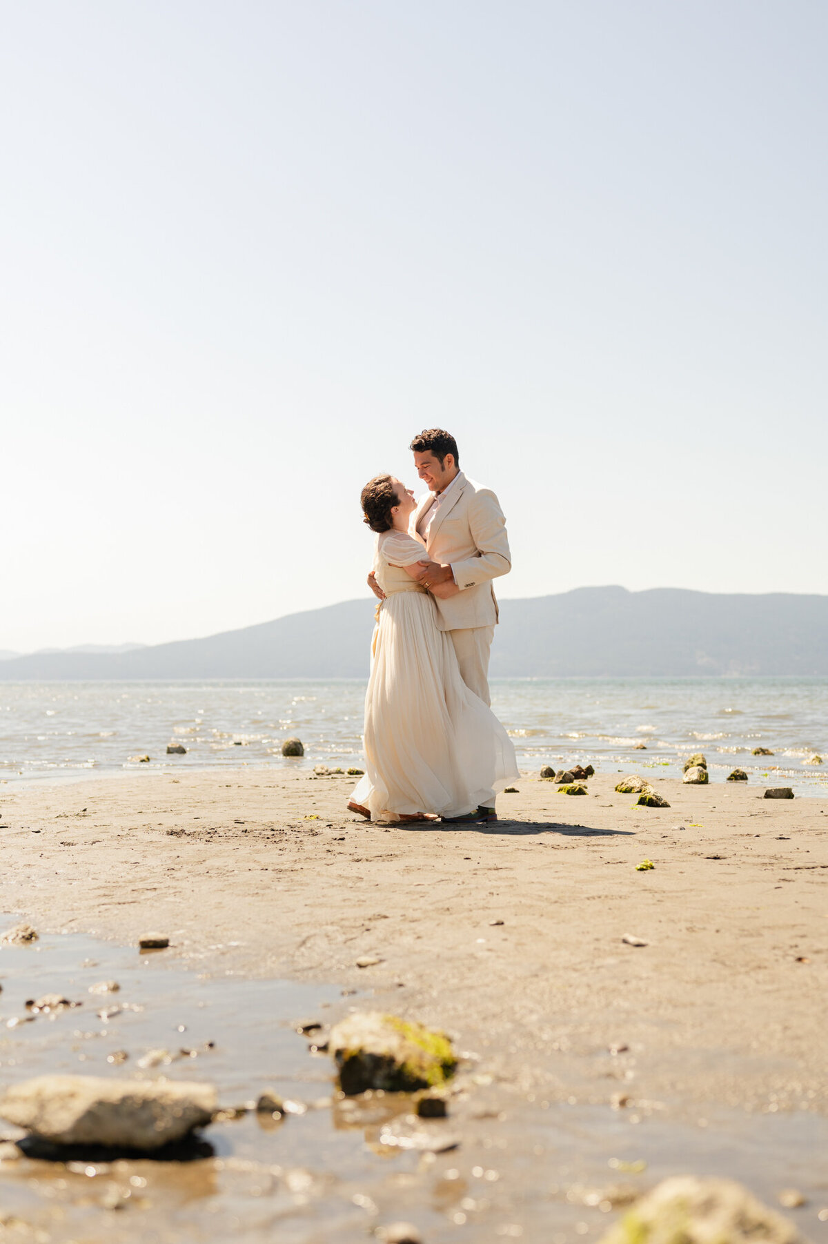 Bellingham-Cruise-Terminal-Wedding_Caylie-Mash-Photography_MK284