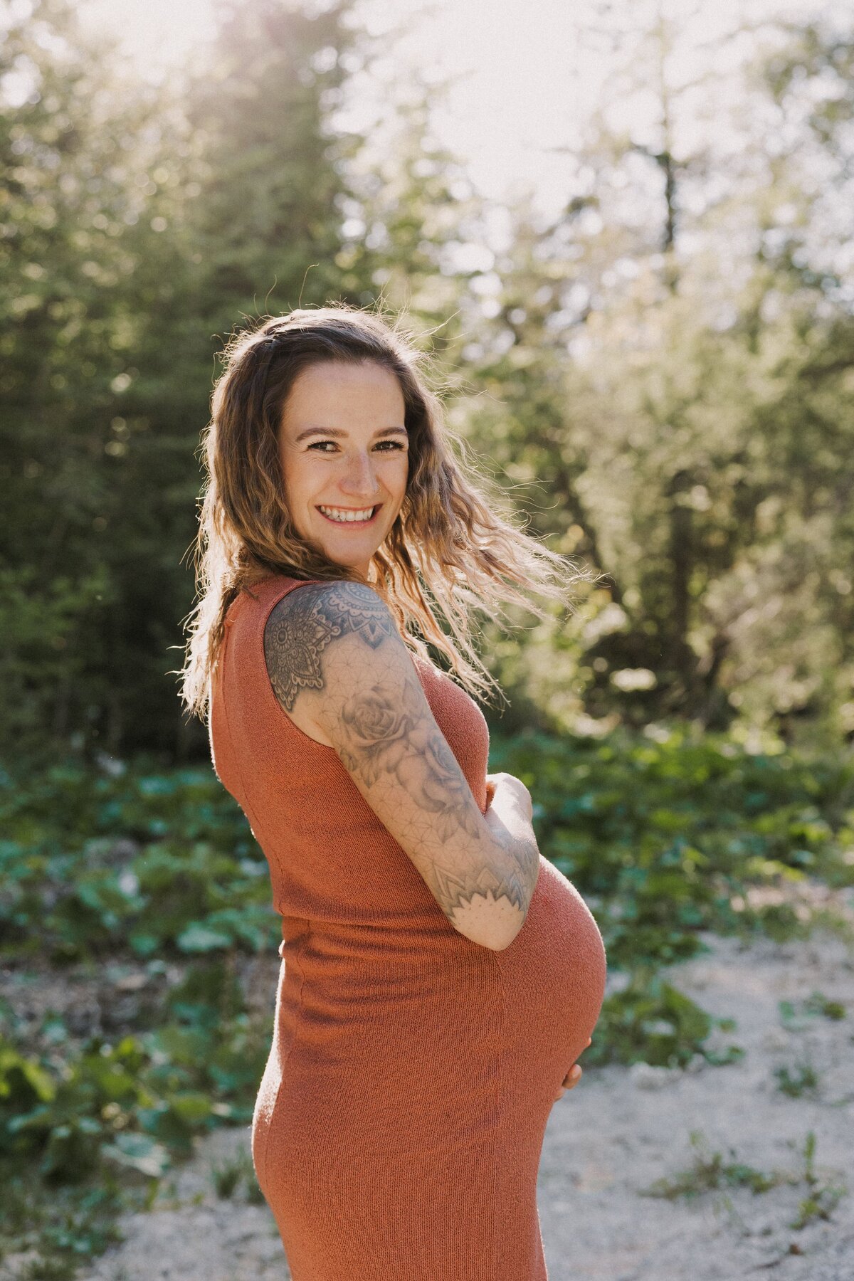 Babybauch Fotoshooting Salzburg Stadt Familienshooting 