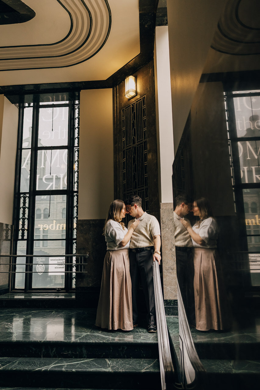 Frist-Museum-Downtown-Nashville-Engagement-Session-9