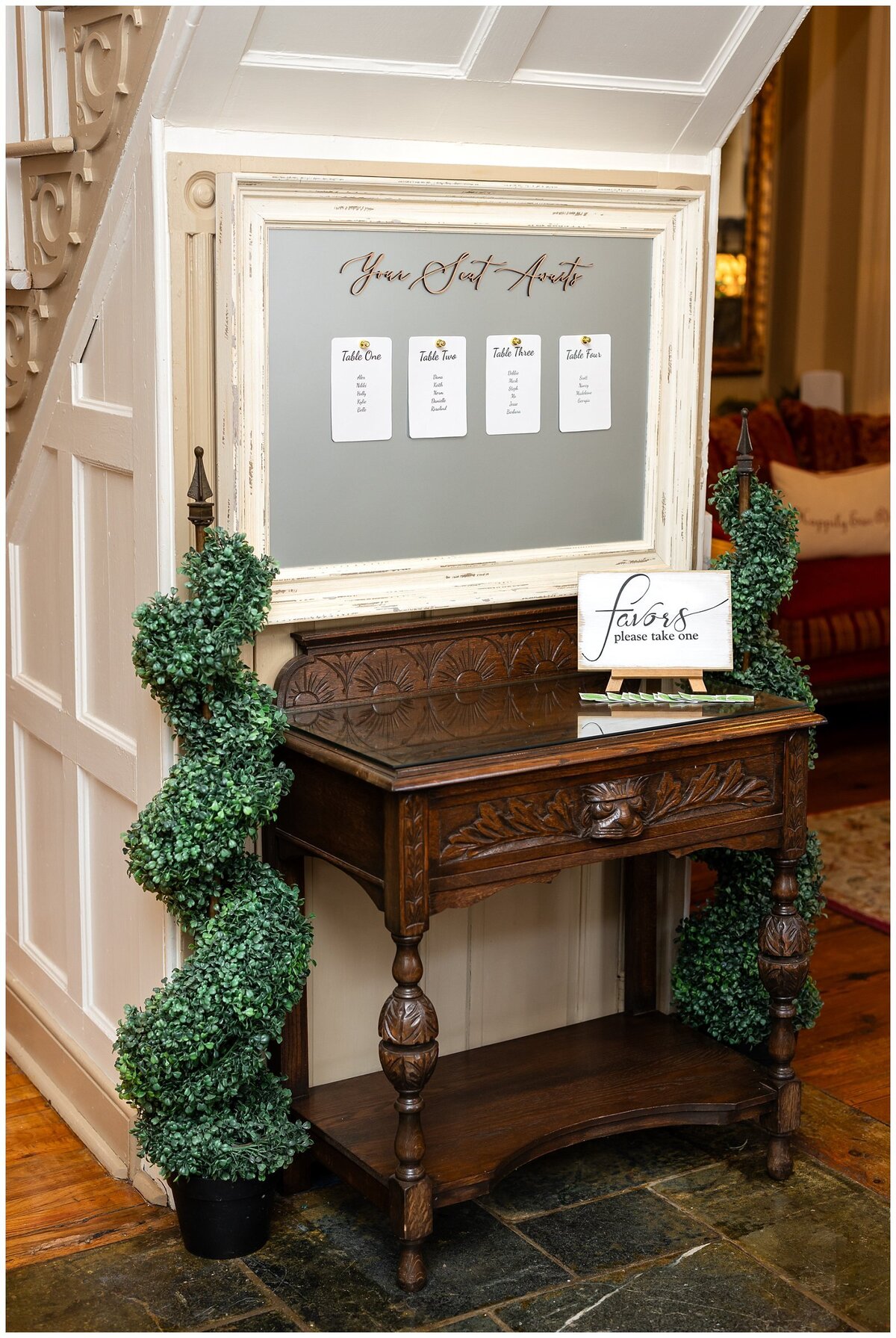 Golden Horseshoe Inn Micro Wedding Virginia_1787