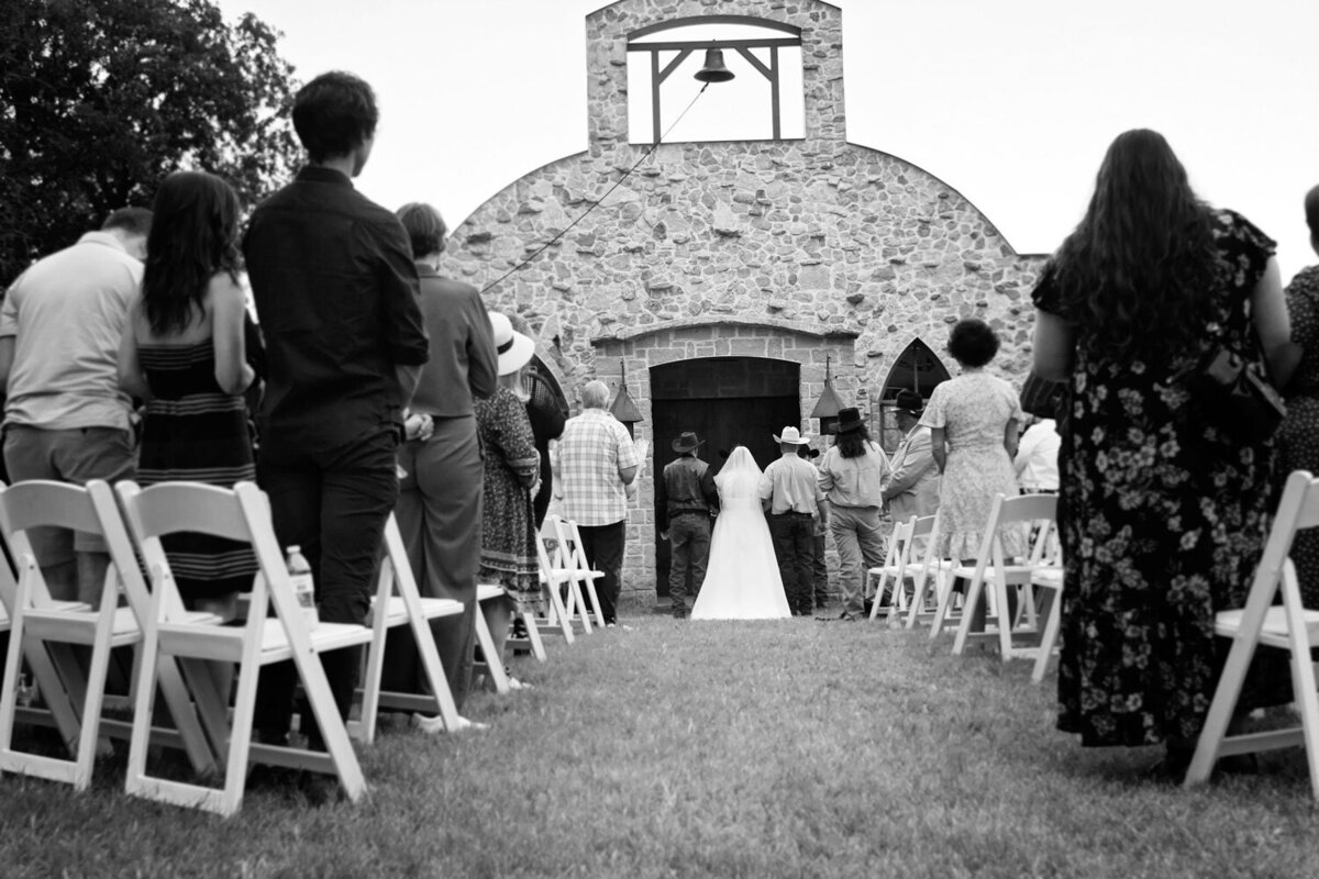 Alicia-and-John-wedding-in-Dallas-Texas-Bella-Vista-Wedding-Planning-22