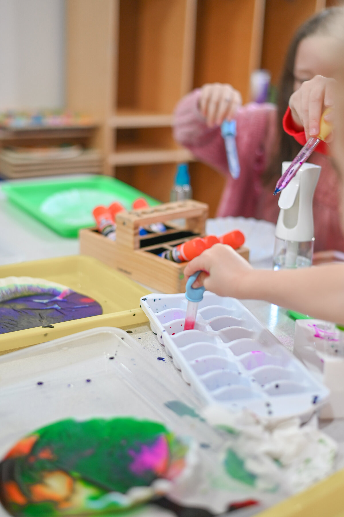 Students using there imagination at House of Parker Preschool in Gorham Maine to create a spring time craft. At House of Parker Preschool, we protect and nurture imagination, giving children time and freedom to explore, invent, and lead their own play.