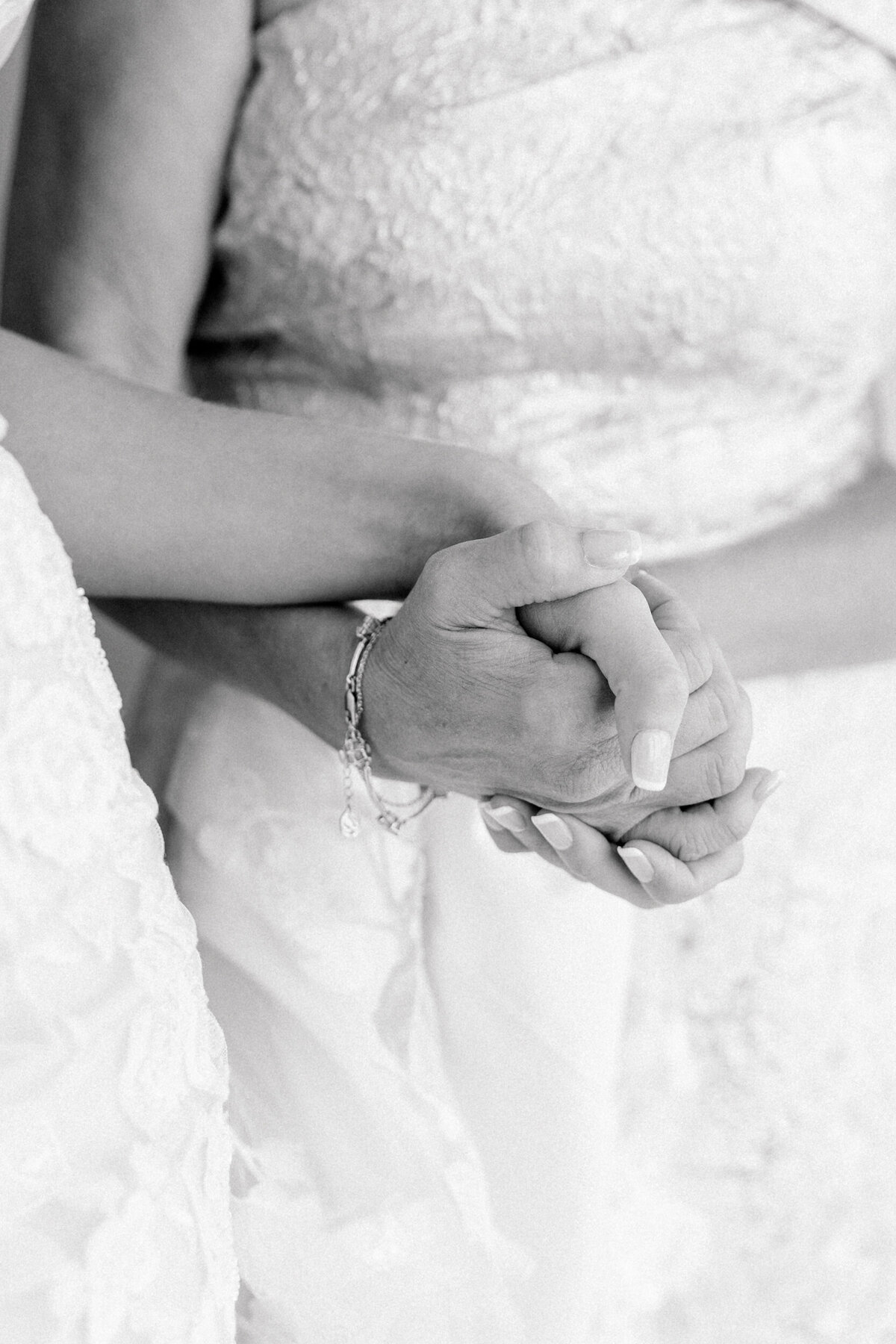 Lexi Benjamin Photography_Summer Armour House Wedding_07.12.24-16