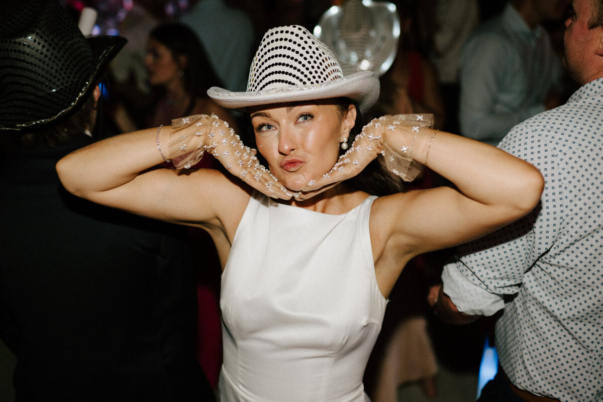 des-moines-wedding-photographer8.24.2024_1302