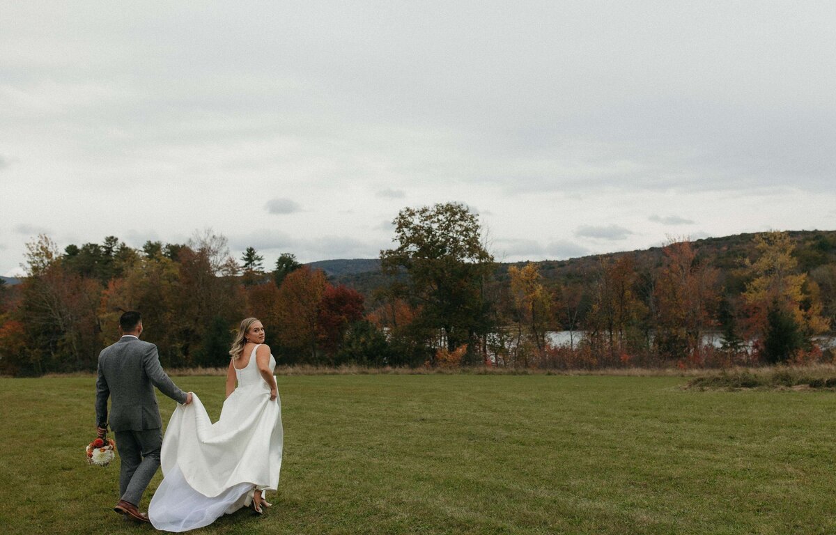 Alexa-Brandon-Great-Barrington-Wedding-15