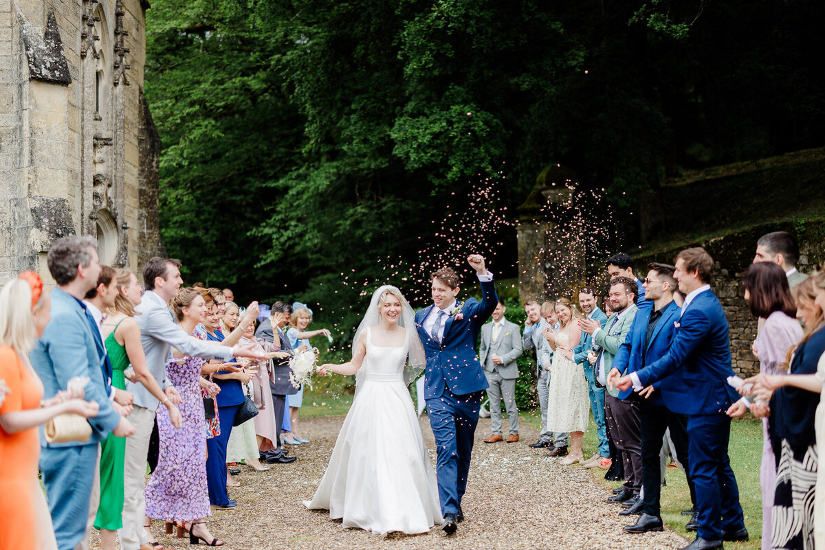 Modern_Chic_Chateau_Valouze_Destination_Wedding_Photographer-58