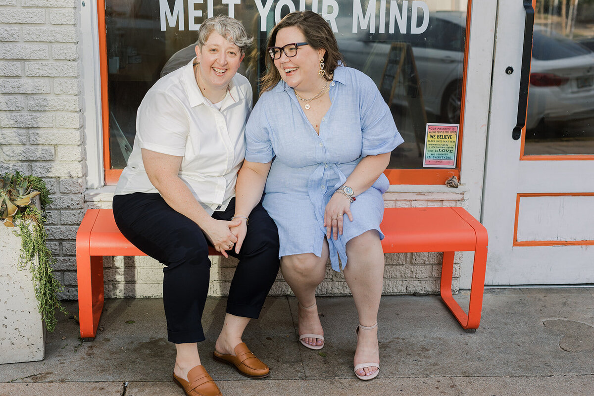 south_congress_colorful_engagement_photos12