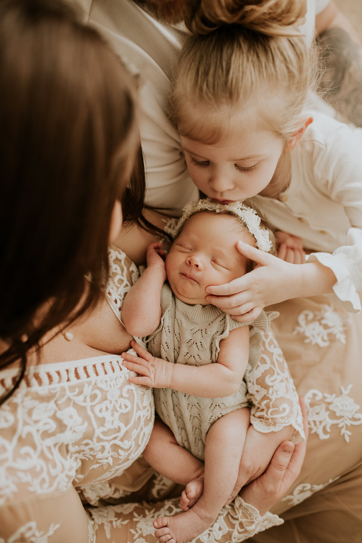 Red Deer Newborn Baby Photographer 111