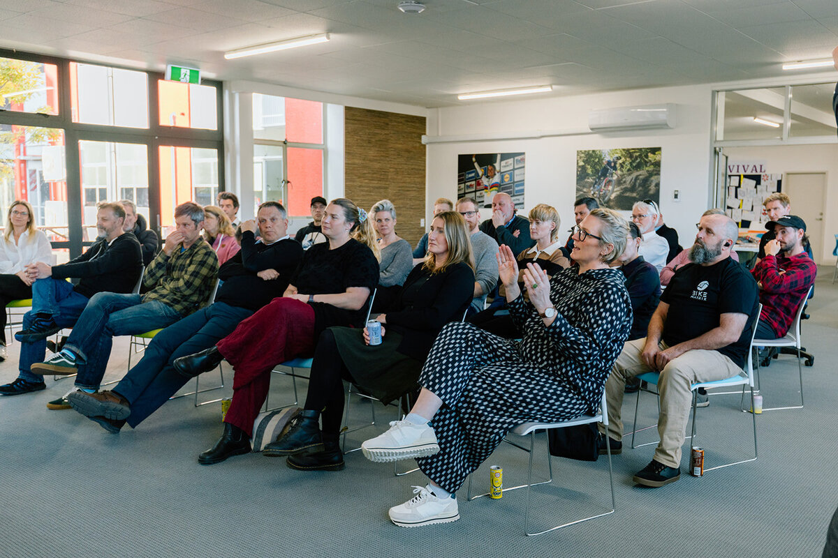 Tech Connect Sept-0797