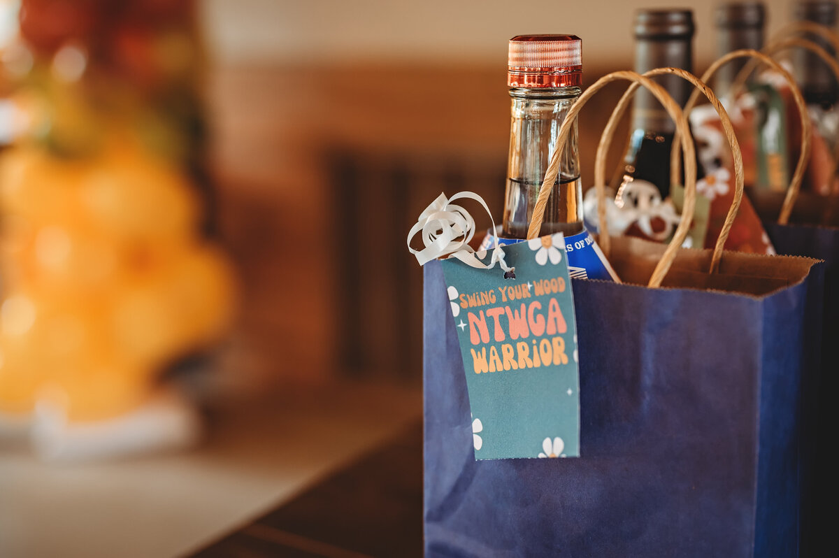 MirandaLongoriaPhotography_SwingYourWood_GiftBags3