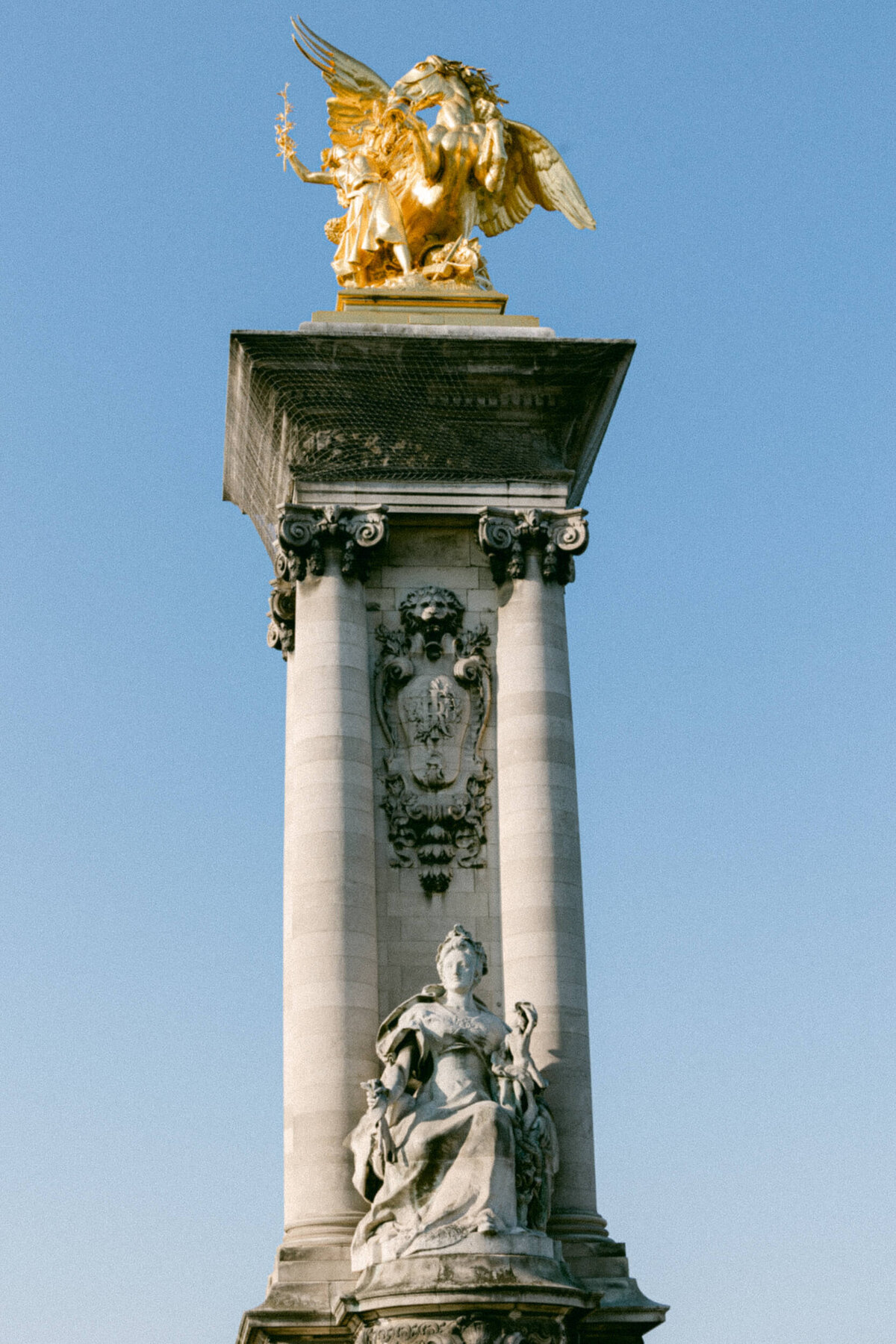 Jayce-Keil-Photo-Film-london-paris-ireland--destination-wedding-photography-82