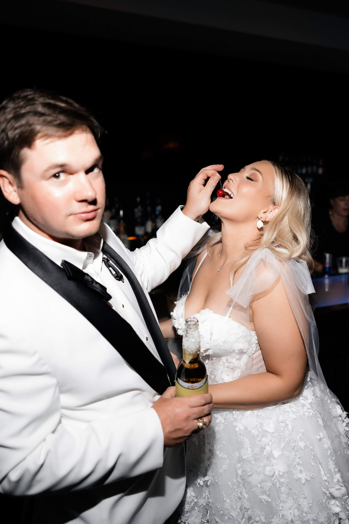 104_riskyexposure_n_las-vegas-elopement-photography-weddings
