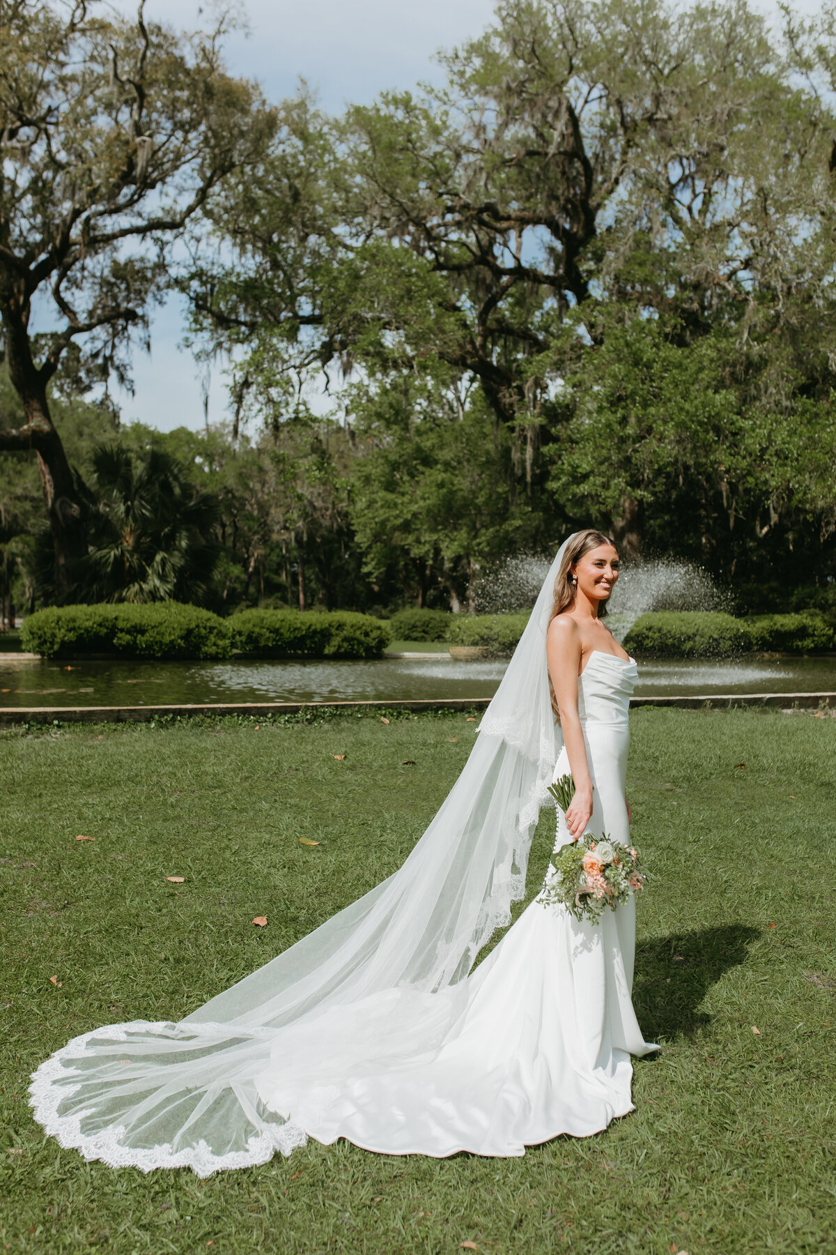 sneakpeek-ninaelllis
