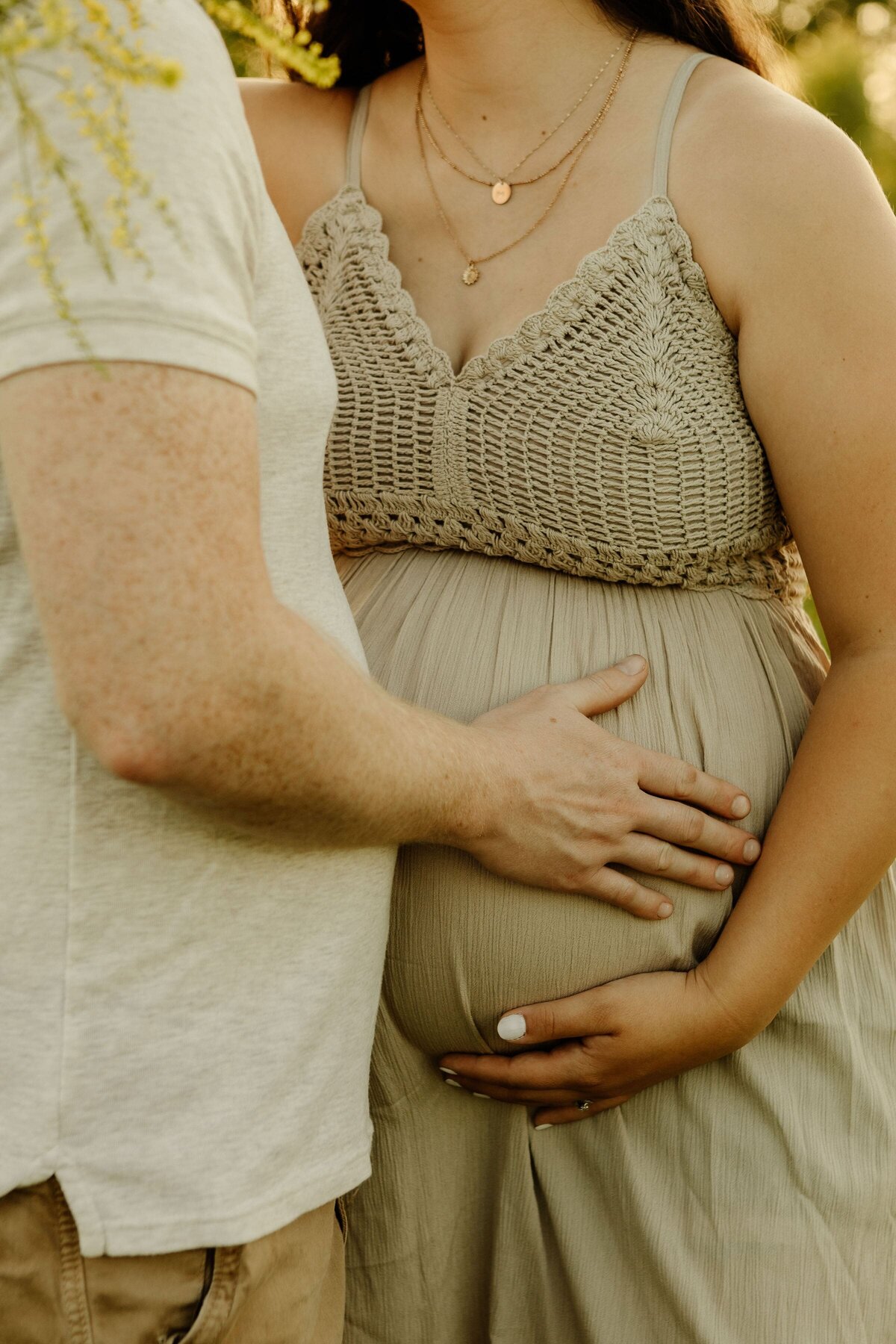 maternity-session-open-field-13