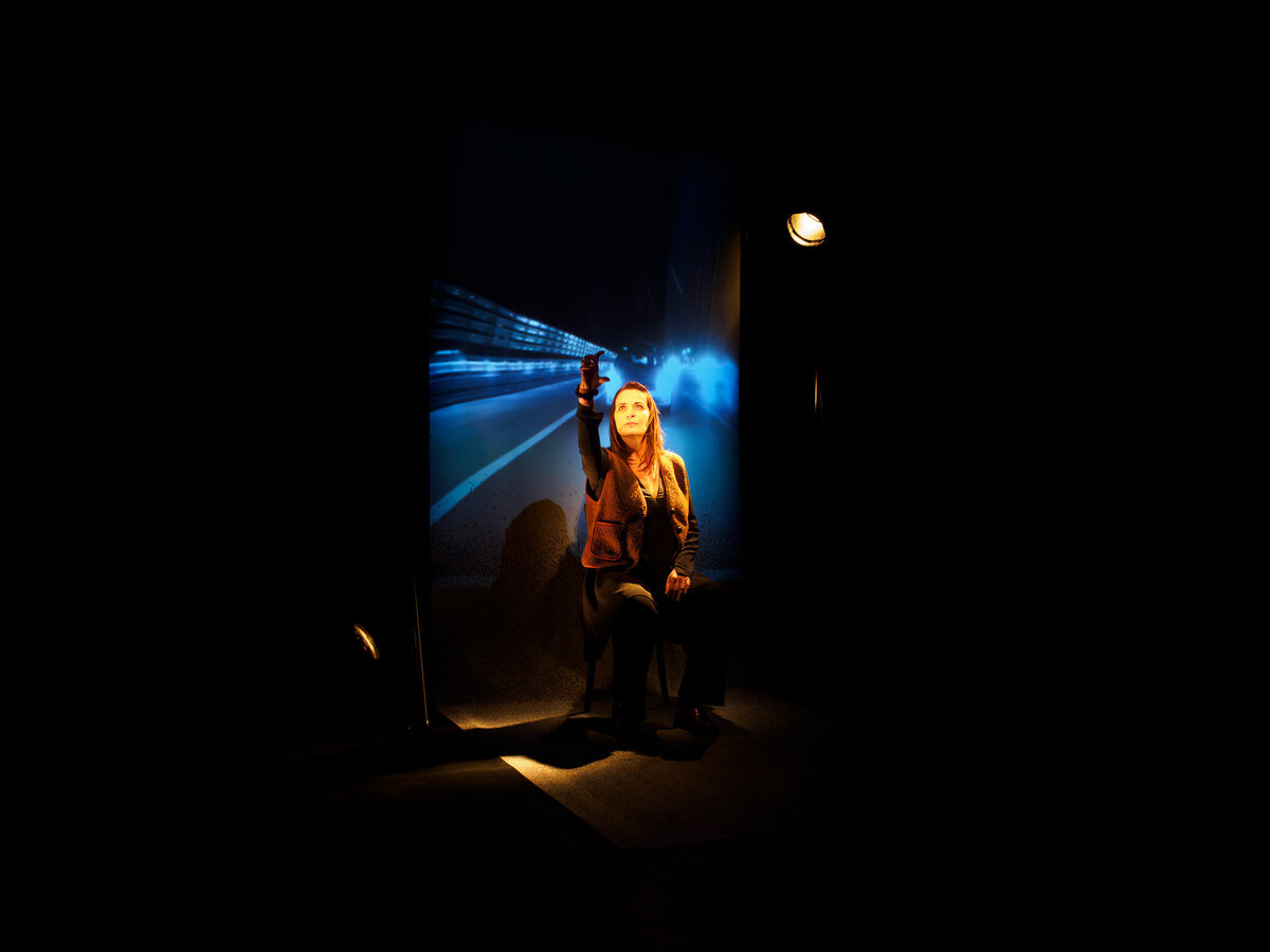 LA FILLE QUI SE SAUVE Cie Amonime TexteCléa Pétrolesi et Catherine Le Hénan_1270010-2-Enhanced-NR