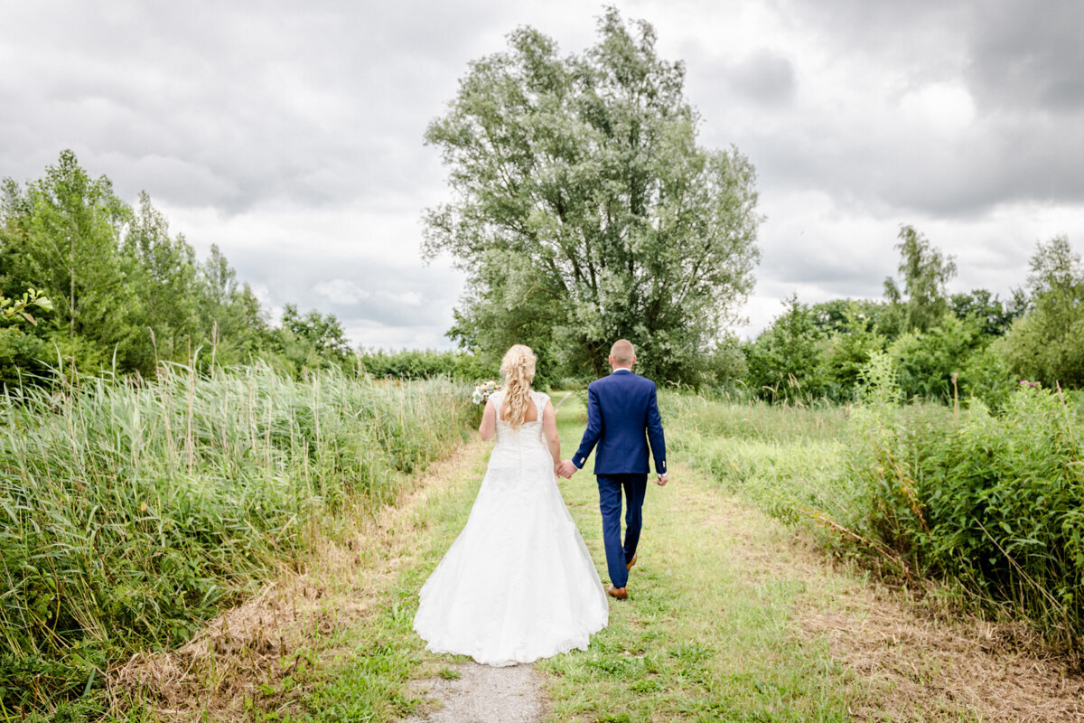 Trouwen in Friesland, trouwfotograaf, bruidsfotograaf, fotograaf Friesland (48)
