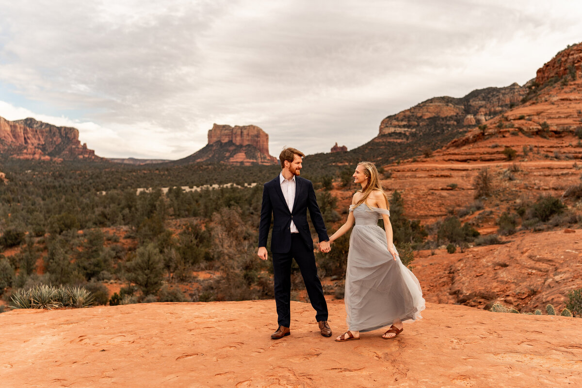 cathedral rock engagement photo shoot kalena photography (1)