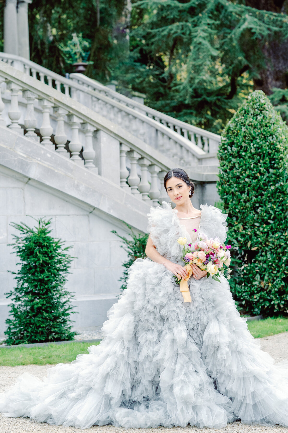 Bridal session at Château Bouffémont photographed by Lake Como Wedding photographer